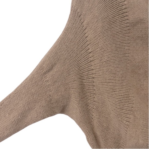 Theory Joan Royal 100 % Cashmere sweater. - Picture 3 of 6